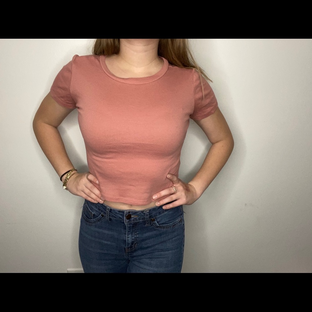 Women’s H&M crop top pink